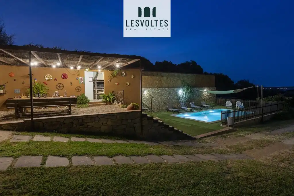 Casa de 264 m² en Forallac