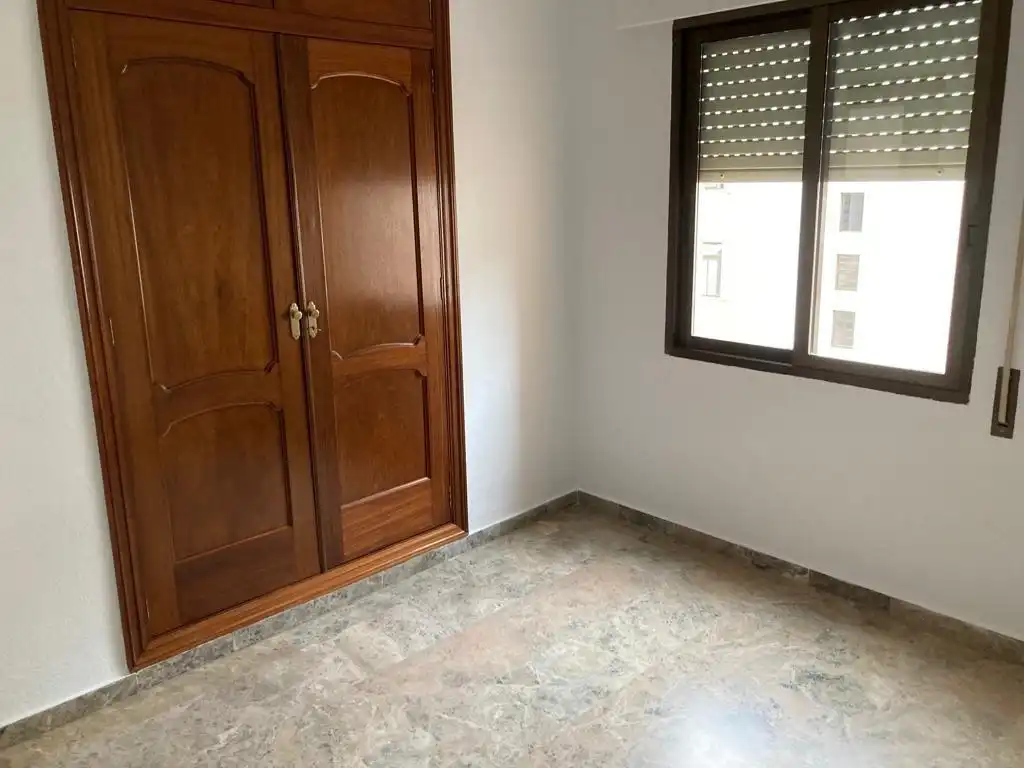 Piso de 130 m² en Córdoba