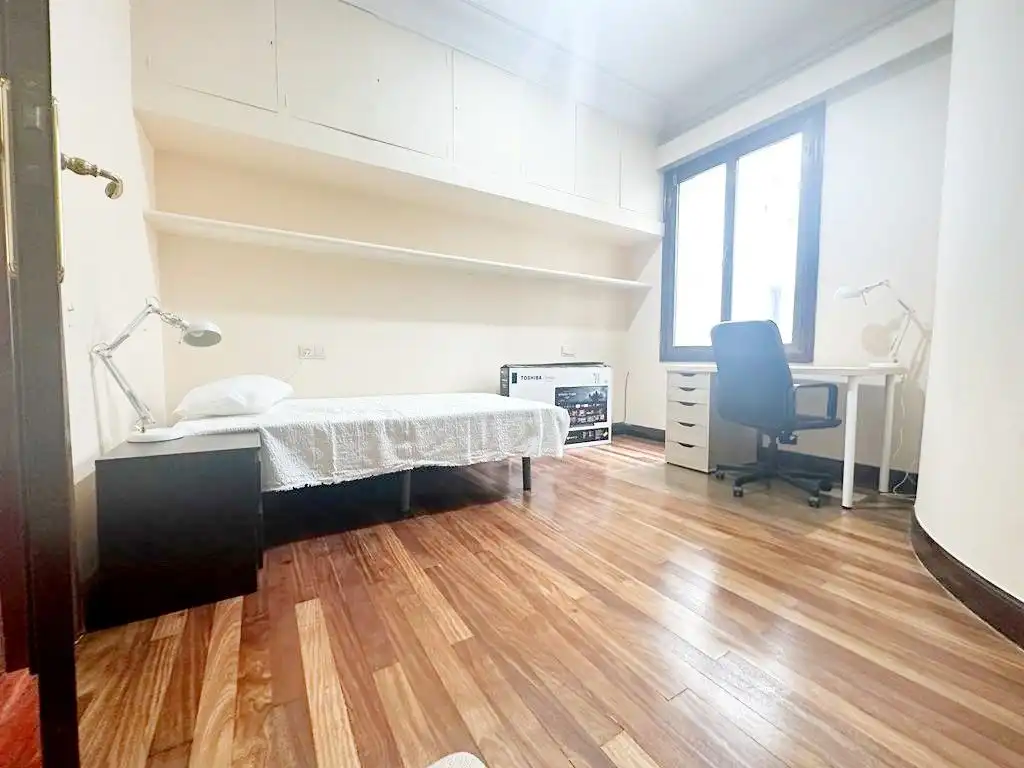 Wohnung 210 m² in Bilbao