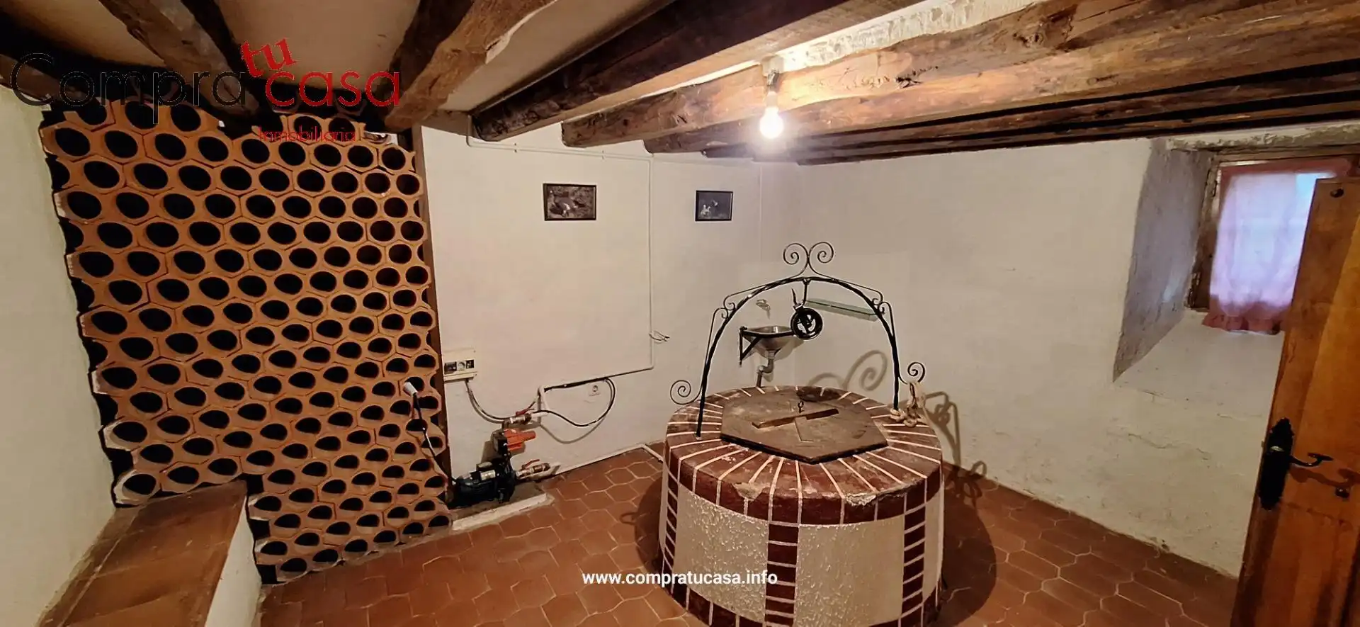 Casa de 561 m² en Espirdo