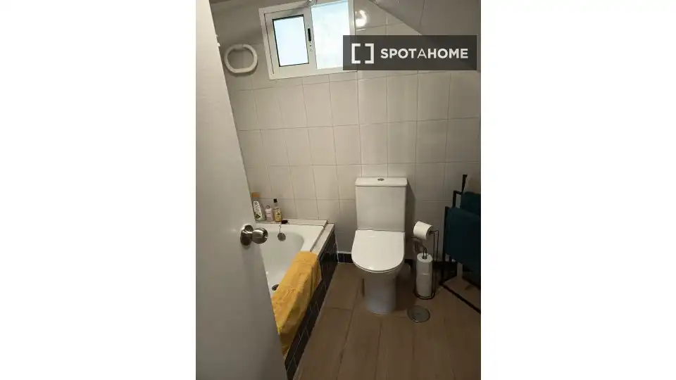 Habitación 86 m², Cangas de Morrazo