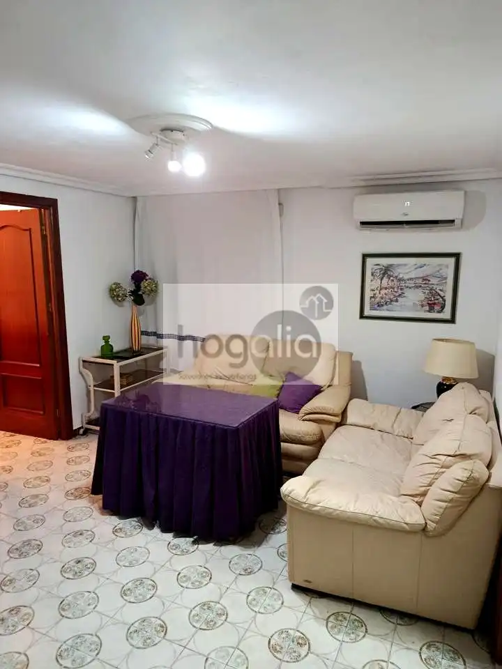 Piso de 70 m² en Sevilla