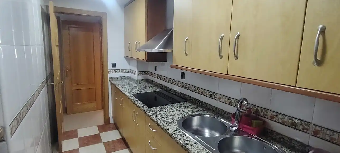 Piso de 98 m² en Linares