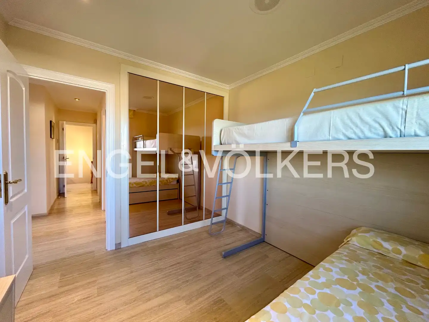 Piso de 322 m² en Mont-roig del Camp