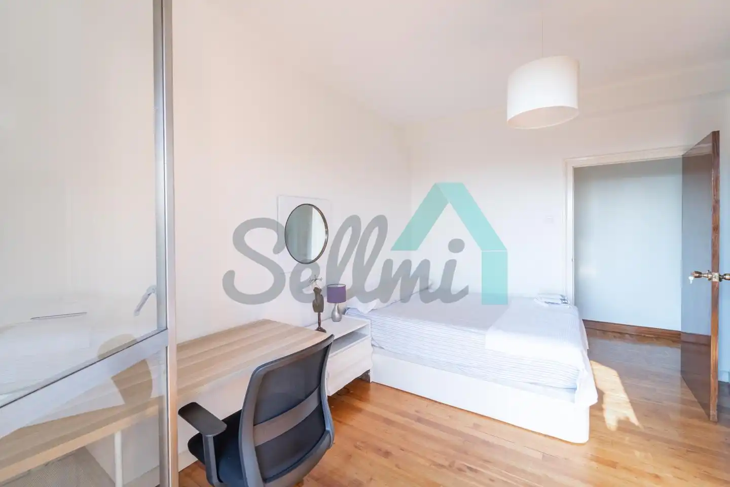 Piso de 212 m² en Oviedo