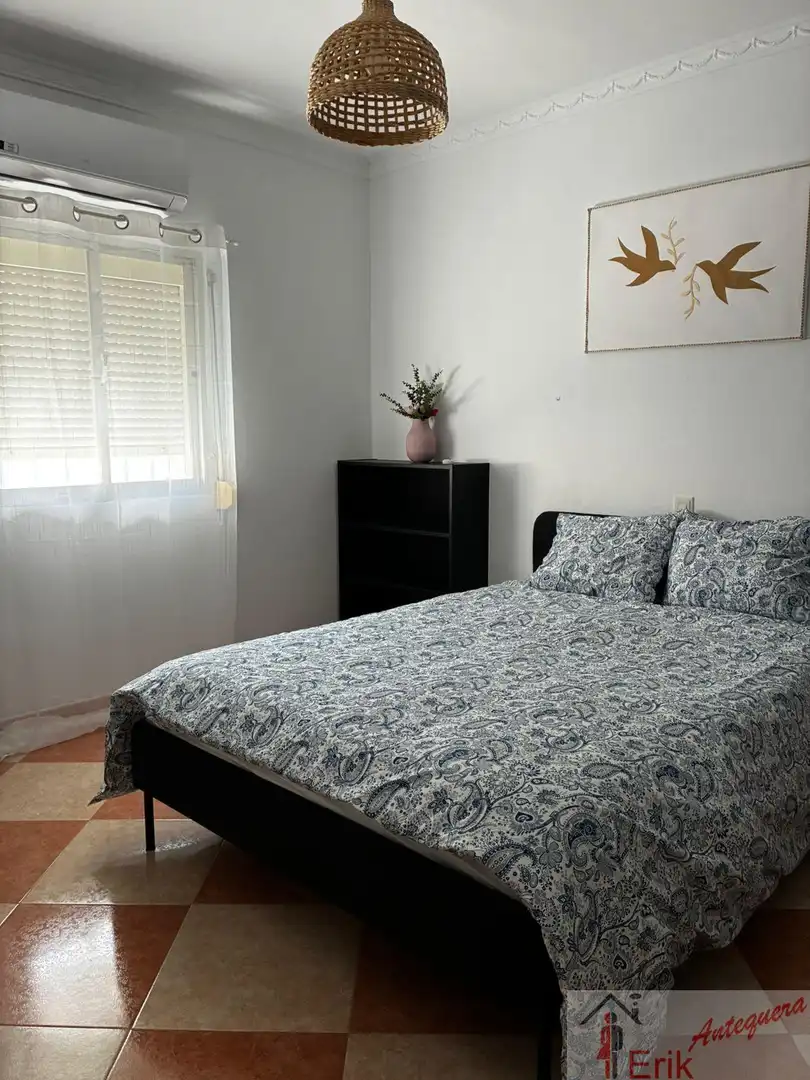 Habitación 150 m², Antequera