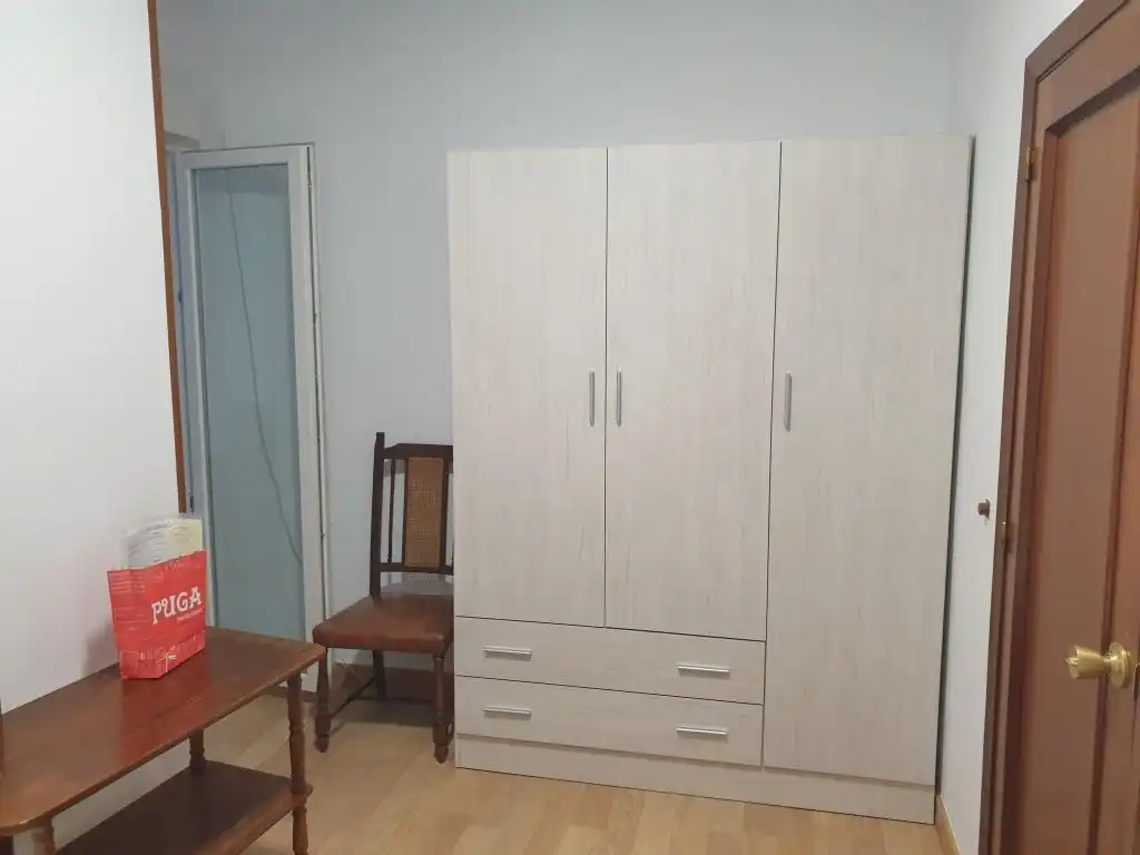 Stanza 100 m², Ourense