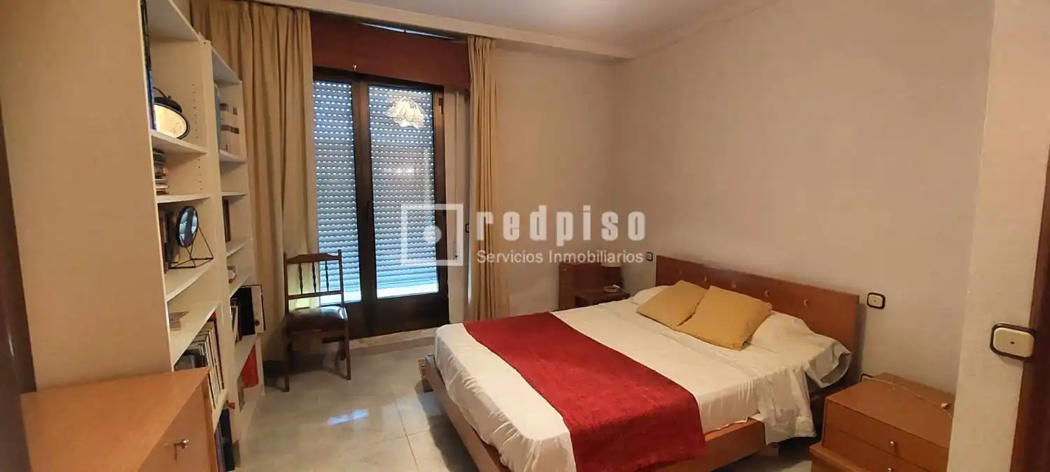 Casa de 202 m² en Cebolla