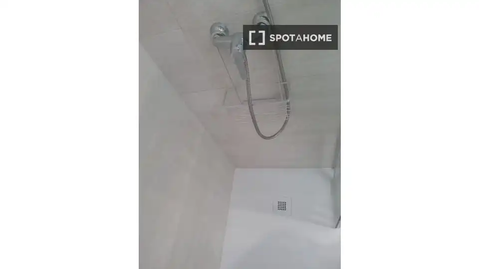 Habitación 23 m², Sevilla