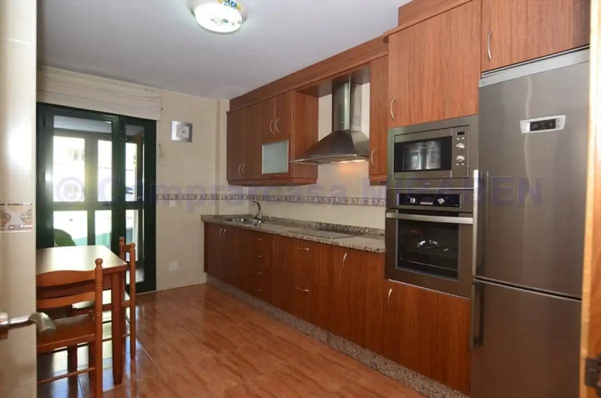 Piso de 90 m² en Boiro