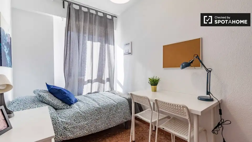 Habitación 100 m², Valencia