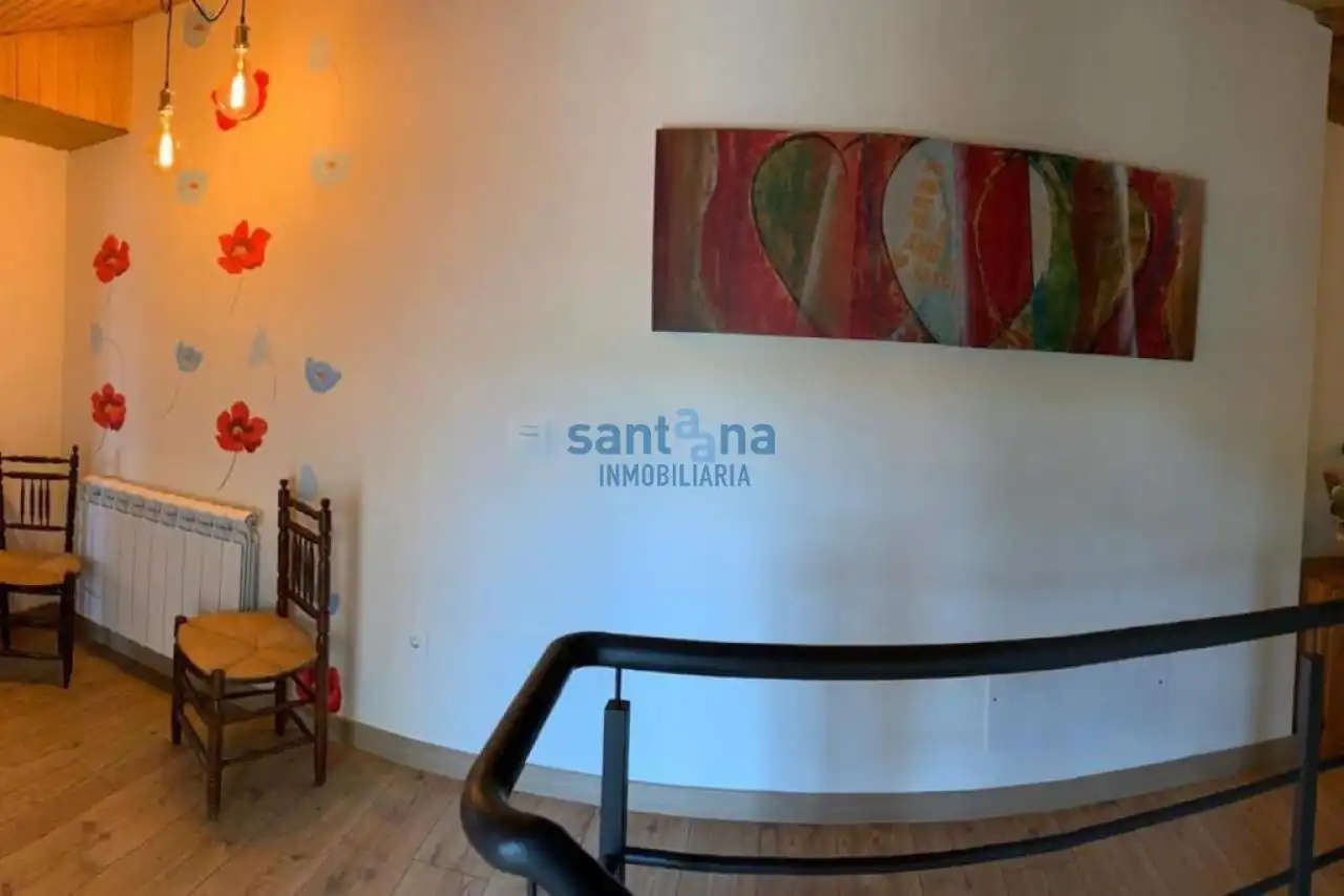 Casa de 140 m² a Villaturiel