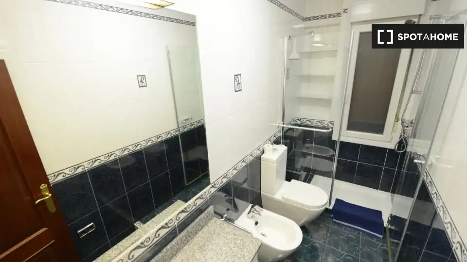 Habitación 104 m², Bilbao