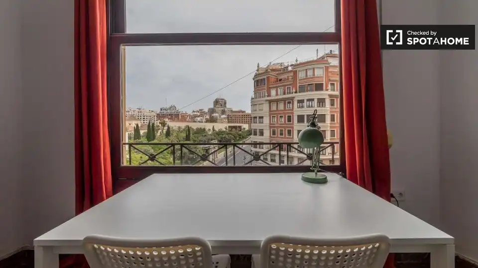 Habitación 150 m², Valencia