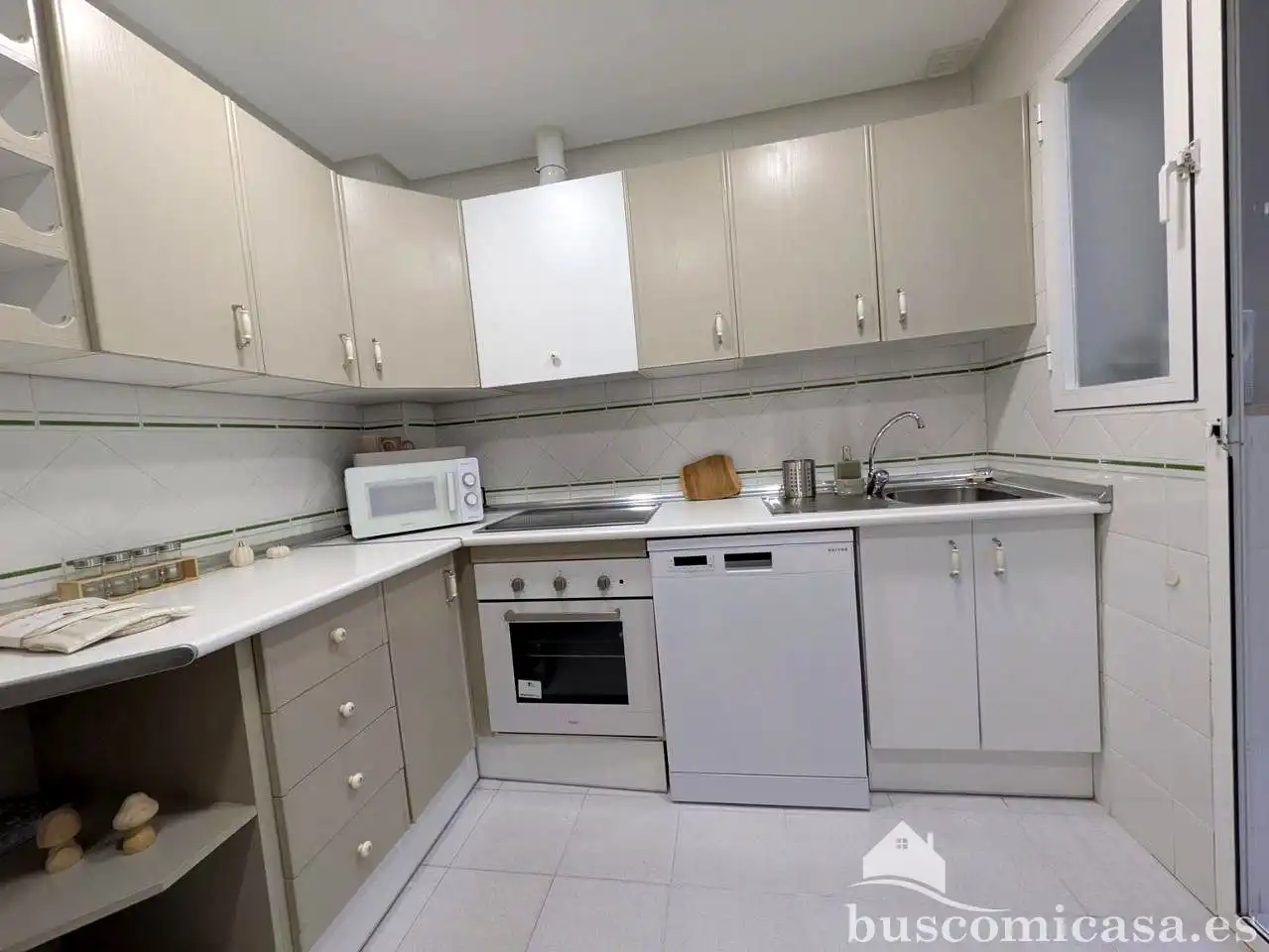 Piso de 80 m² en Linares