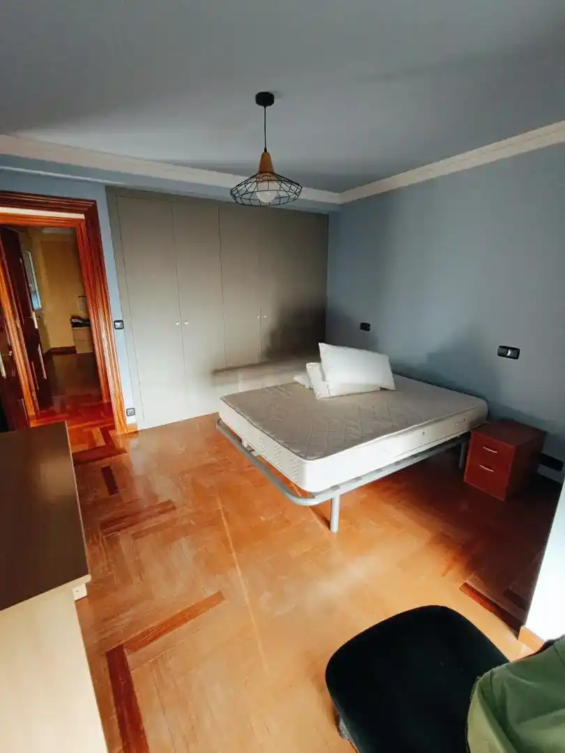 Habitación 70 m², Burgos