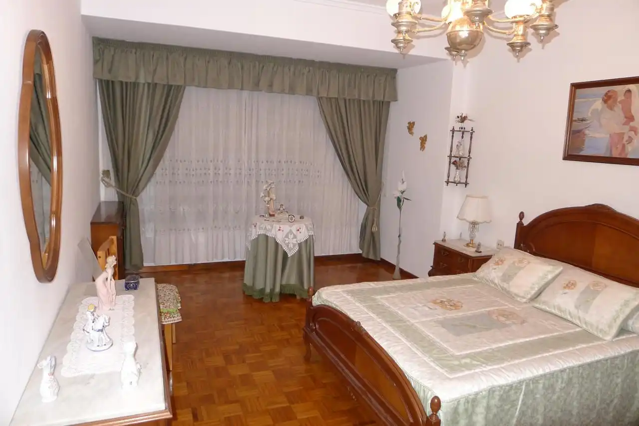 Piso de 140 m² en Ourense