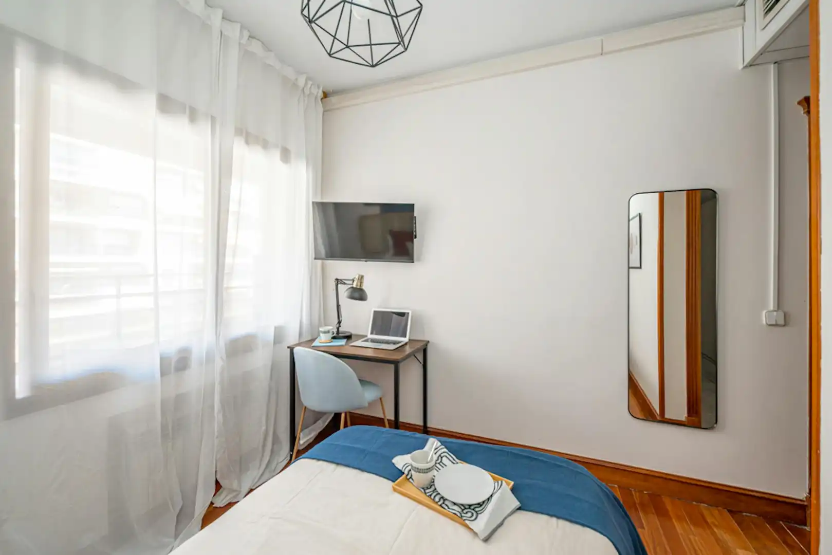 Habitació de lloguer, Madrid