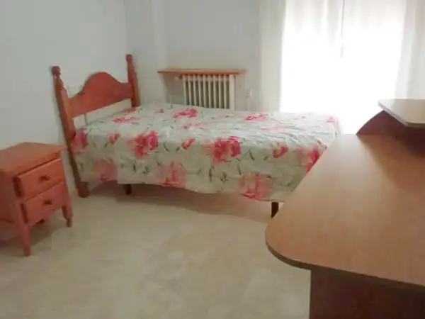 Habitación 90 m², Granada