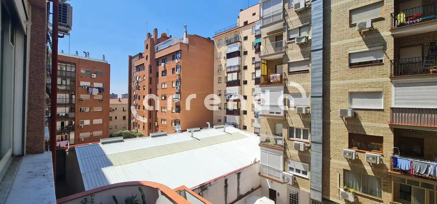 Wohnung 66 m² in Madrid