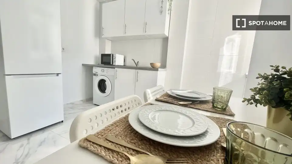 Habitación 81 m², Sevilla