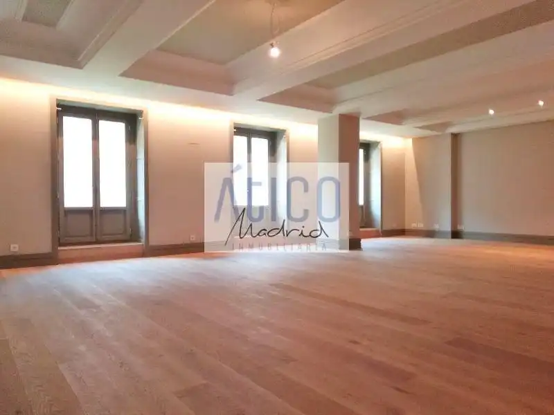 Квартира 312 м² в Мадриде