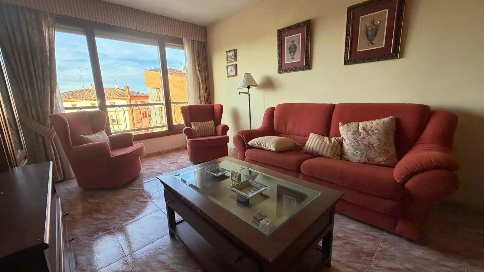Appartement 90 m² à La Almunia de Doña Godina