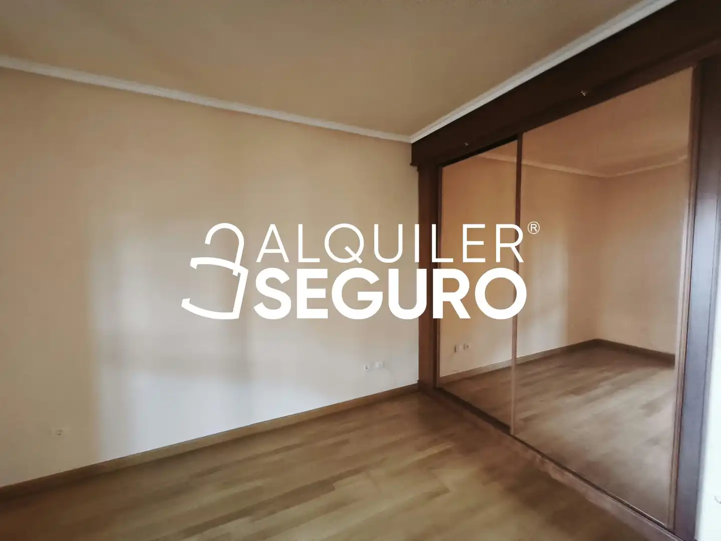 Piso de 80 m² en Zaragoza