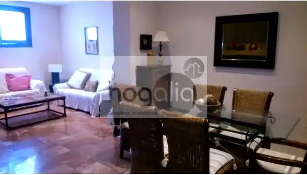 Apartamento 90 m² em Sevilla