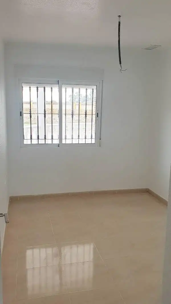 Casa de 140 m² a Catral