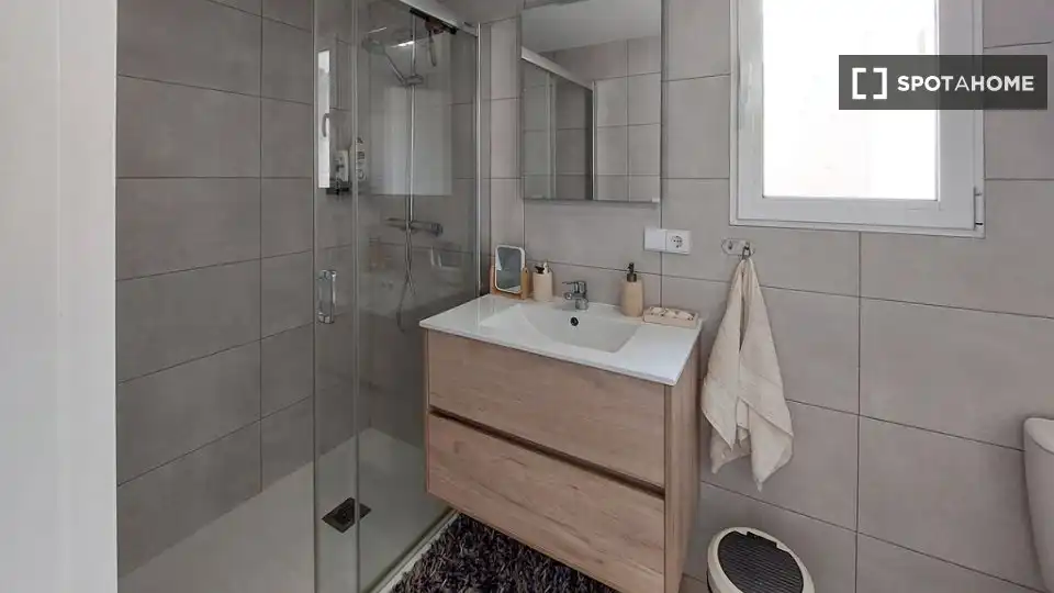 Habitación 106 m², Alicante