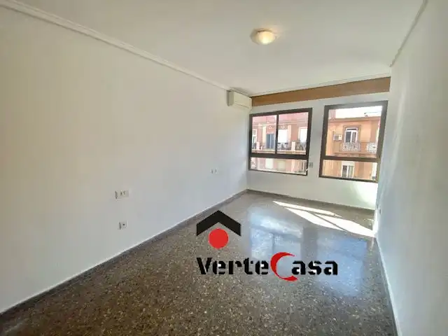 Pis de 73 m² a València