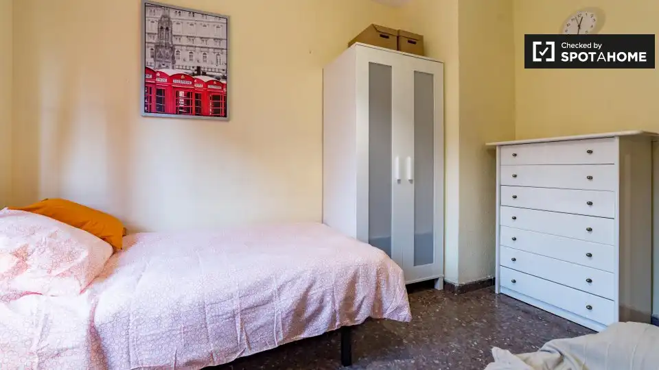 Habitación 90 m², Valencia