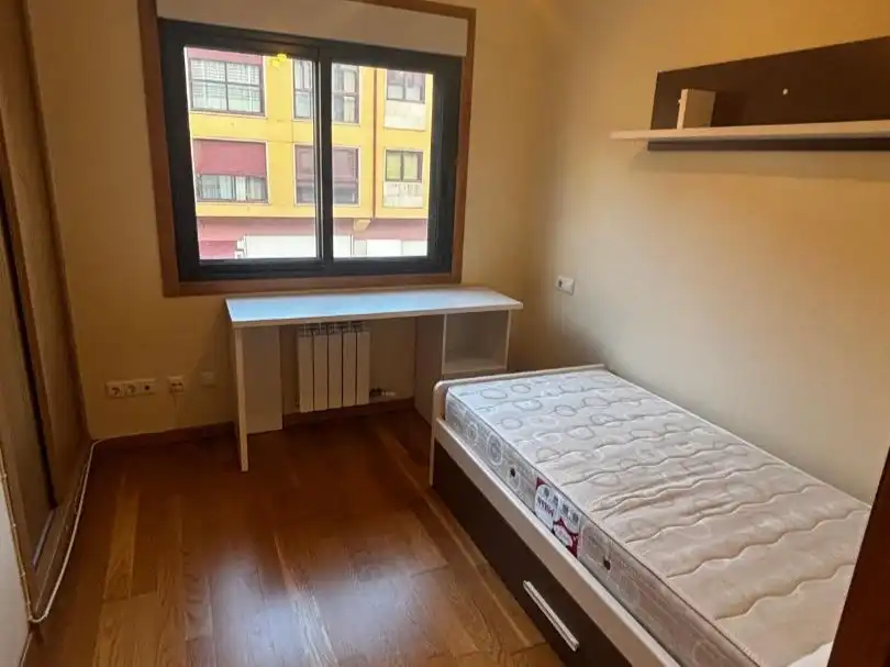 Pis de 73 m² a Pontevedra