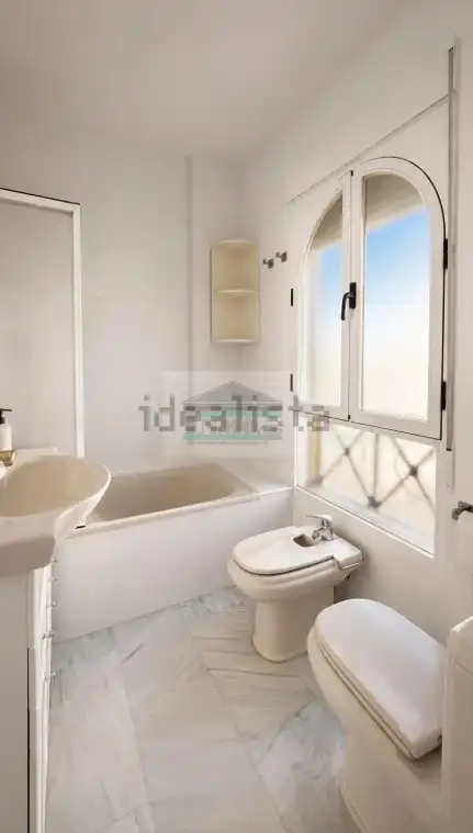 Casa de 200 m² en Granada