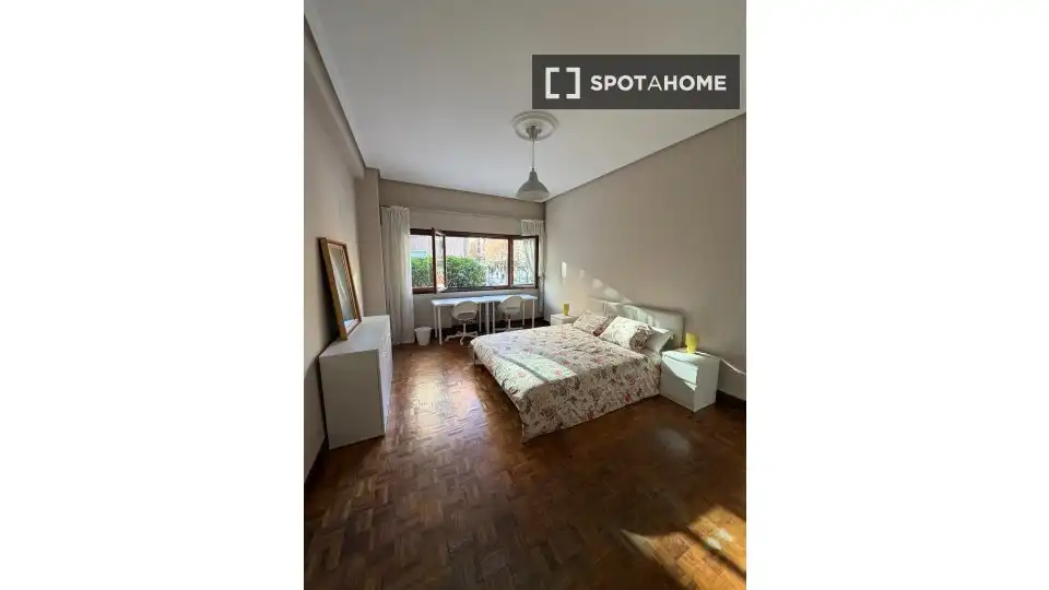 Habitación 98 m², Bilbao
