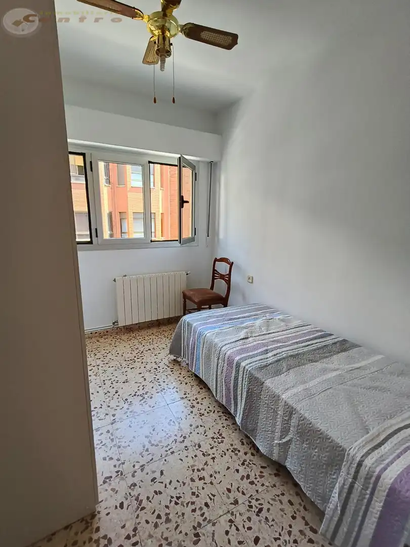 Habitación 100 m², Albacete