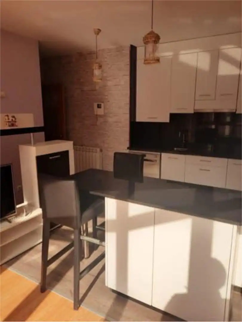 Pis de 70 m² a Llangréu / Langreo