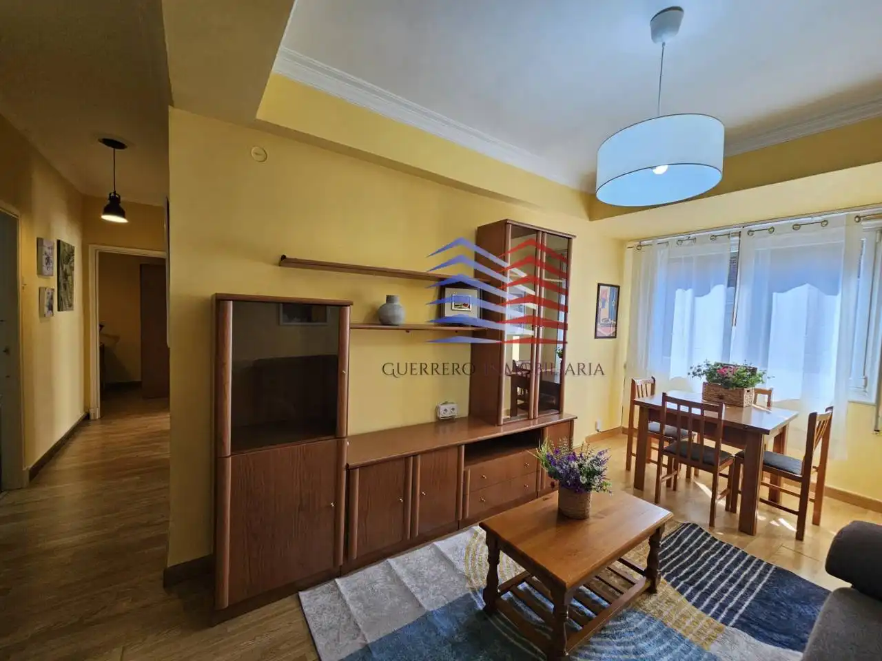 Piso de 100 m² en Ourense
