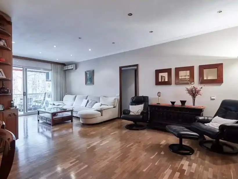 Pis de 157 m² a Barcelona