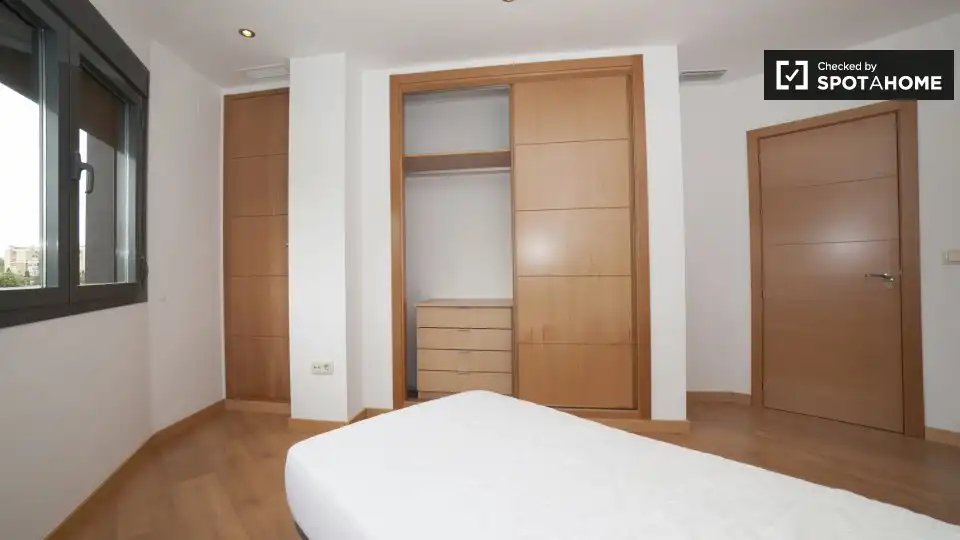 Habitación 105 m², Sevilla