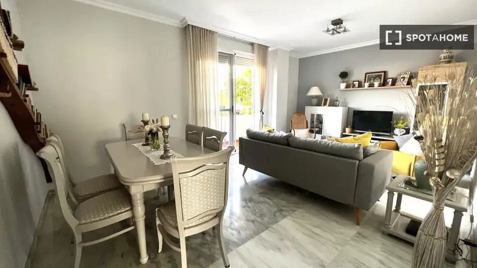Habitación 127 m², Sevilla