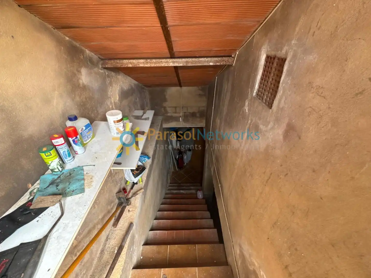 Casa de 262 m² en Ador