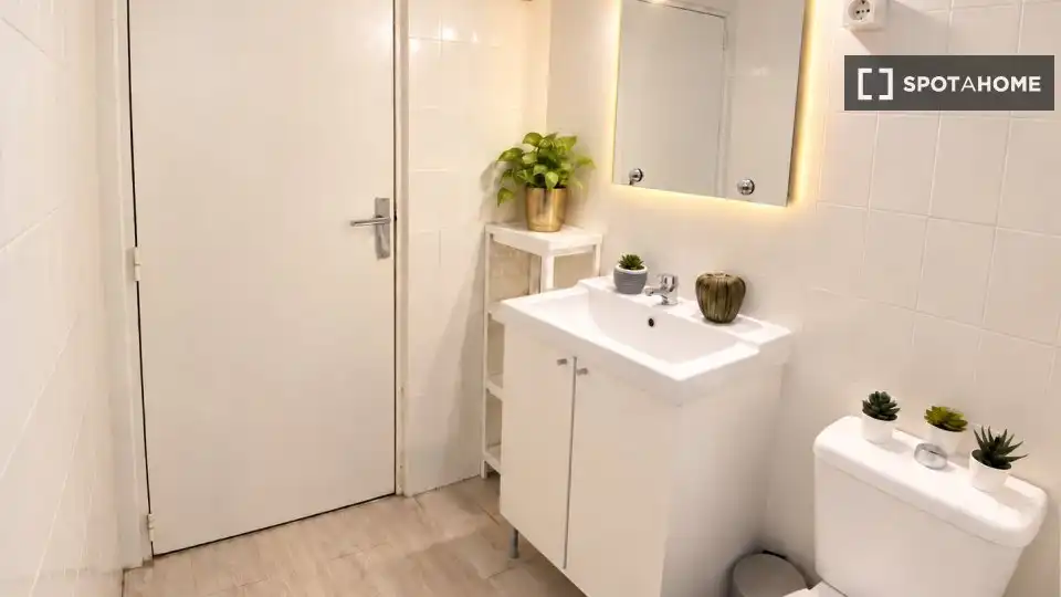 Habitación 75 m², Sevilla