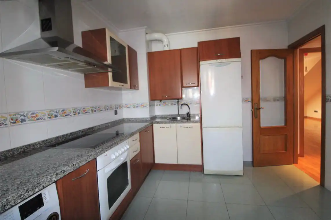 Piso de 60 m² en Oviedo