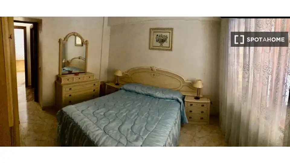 Habitación 97 m², Alicante