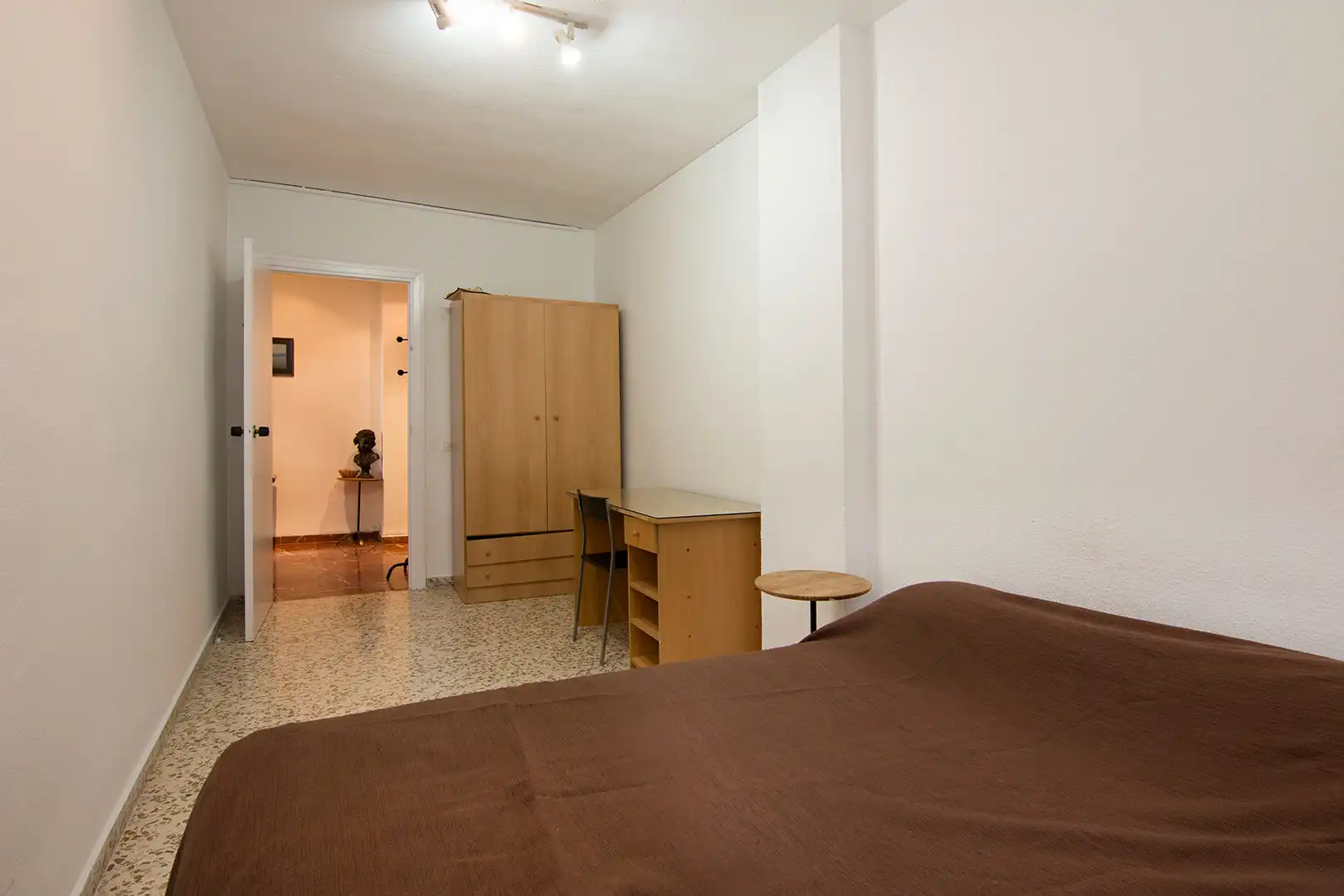 Flat 140 m² in Granada