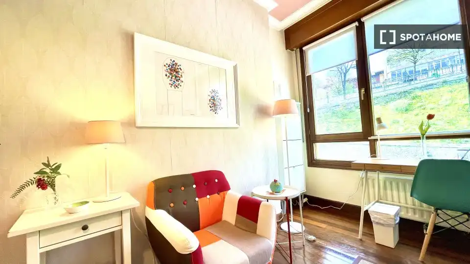 Habitación 104 m², Bilbao