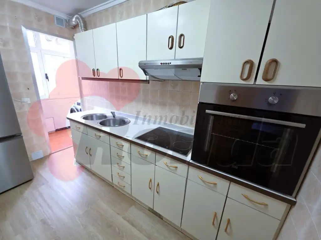 Piso de 154 m² en Lugo