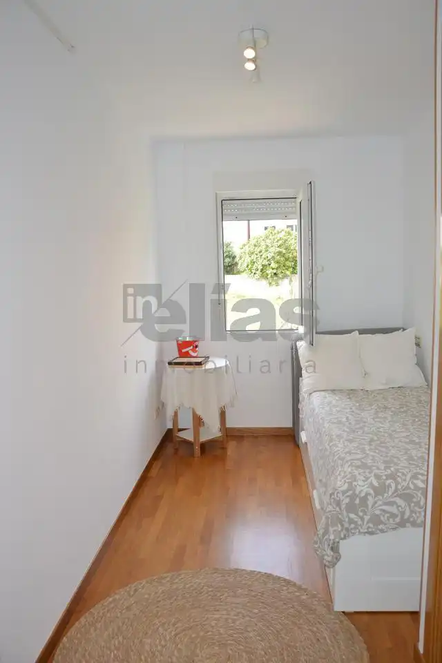 Piso de 70 m² en Laxe